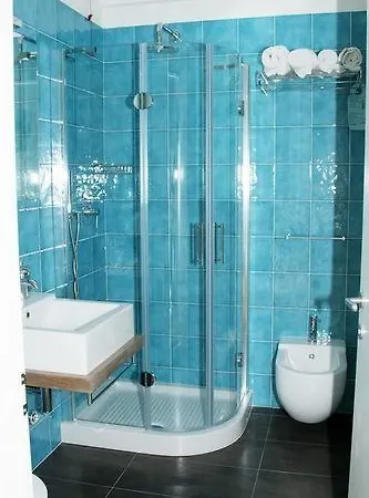 Dante Hotel
